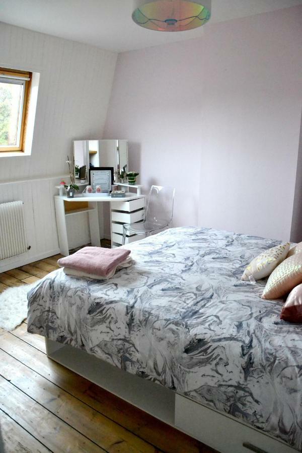 Chambre D 'Hotes Chez Manon Et Hugo Béthune Kültér fotó